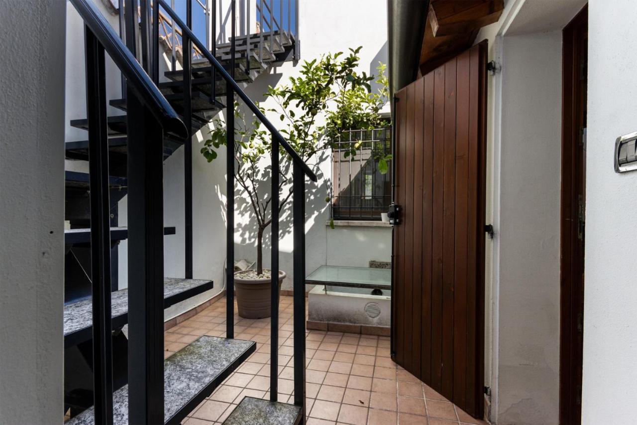 La Terrazza Apartment - Smart Holiday Mantova Eksteriør bilde