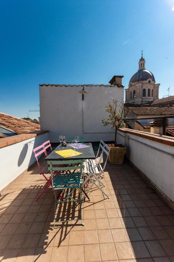 La Terrazza Apartment - Smart Holiday Mantova Eksteriør bilde